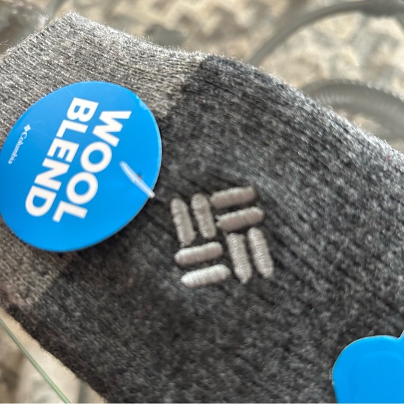 Columbia Men's Wool-Blend Crew Socks - Black, Blue, Tan, & Brown (4-Pack) - Picture 5 of 7